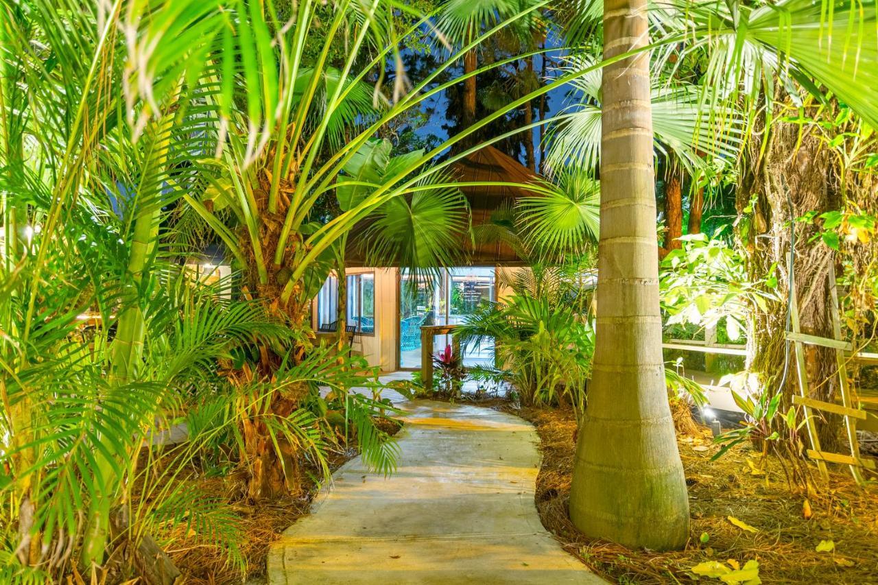 The Fairways Inn Of Naples Naples Park Exteriér fotografie